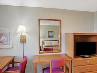 Americas Best Value Inn Reno Exteriör bild