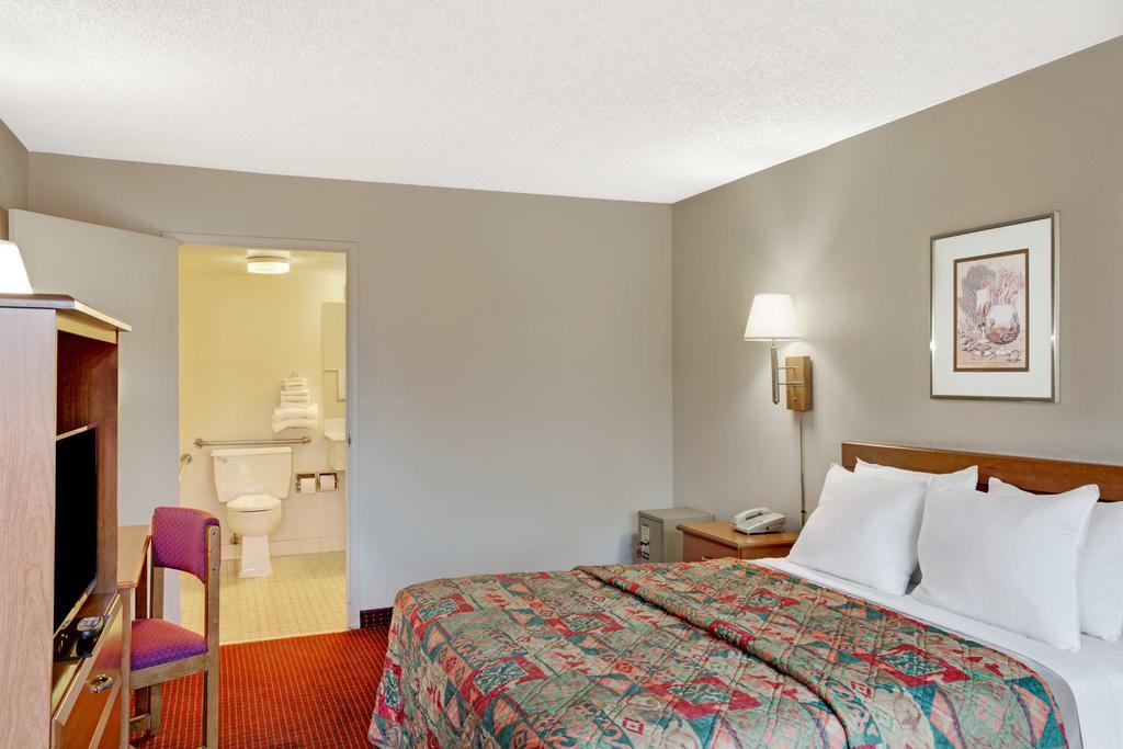 Americas Best Value Inn Reno Exteriör bild